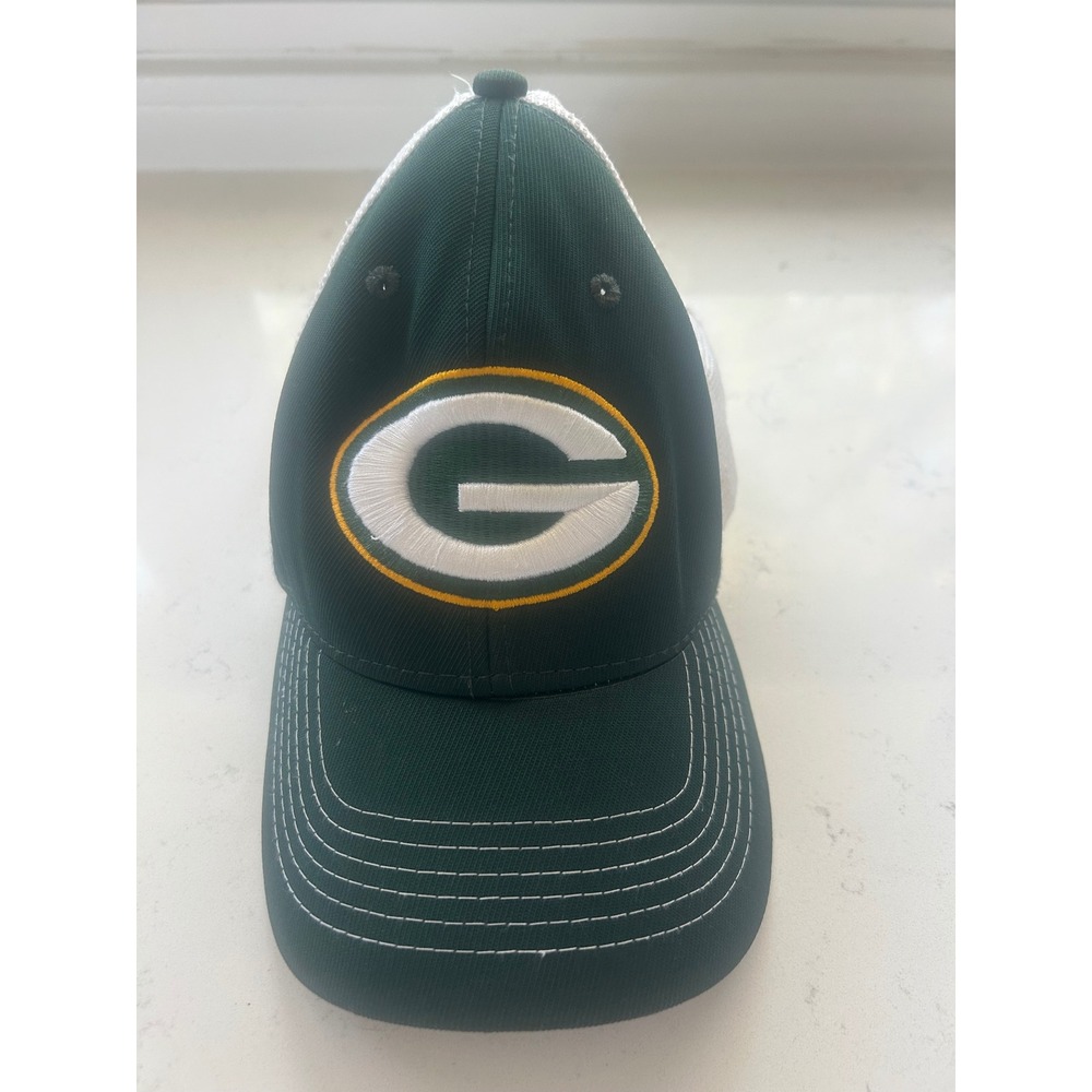 Green Bay Packers NFL Team Apparel Trucker Hat Snapback Green White Mesh Cap